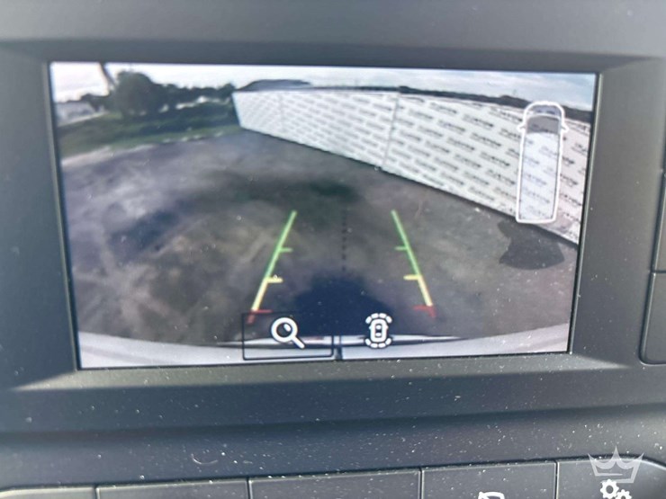 2020-ford-transit-image-14