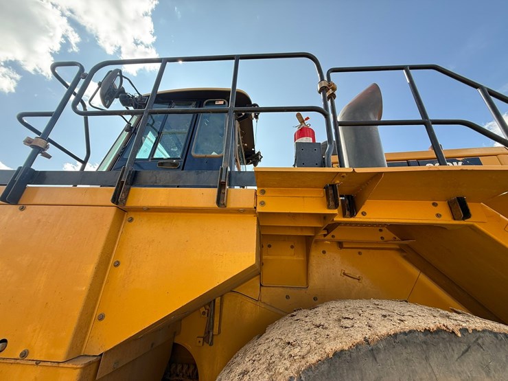 2017-caterpillar-988k-image-62
