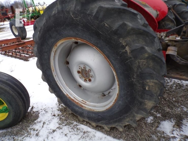 1989-massey-ferguson-231-image-11