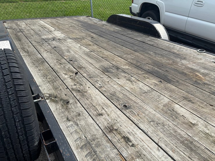 #2336-•-chase-mfg-20'-tandem-axle-utility-trailer-image-19