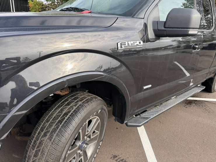 2015-ford-f150-xlt-image-12