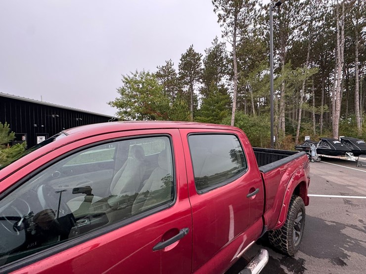 #1929-•-2007-toyota-off-road-pickup-truck-image-13