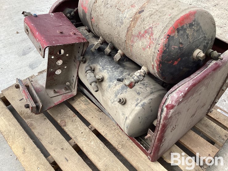 kenworth-side-mount-battery-box-w/-air-tank-image-11