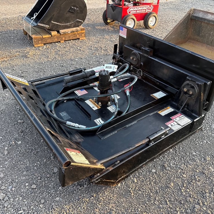 #2005 • BLUE DIAMOND 48" SKID STEER SIDE ARM ROTARY CUTTER