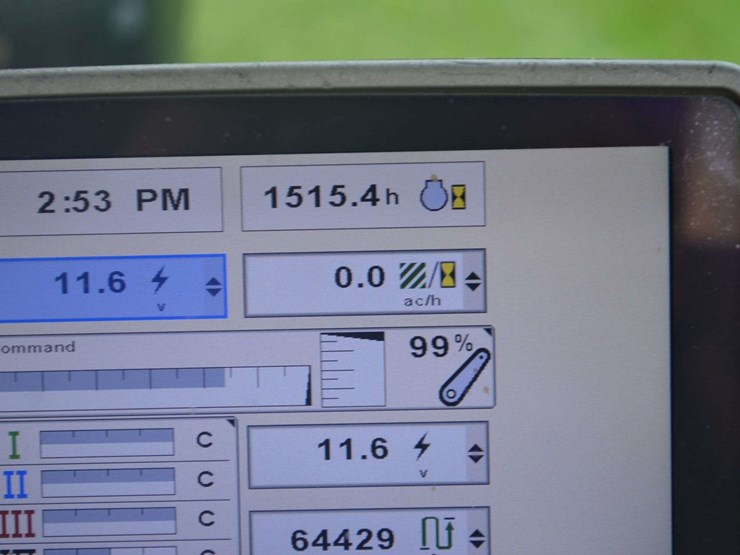 2011-john-deere-r-image-55