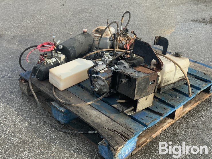 massey-ferguson-730-image-1