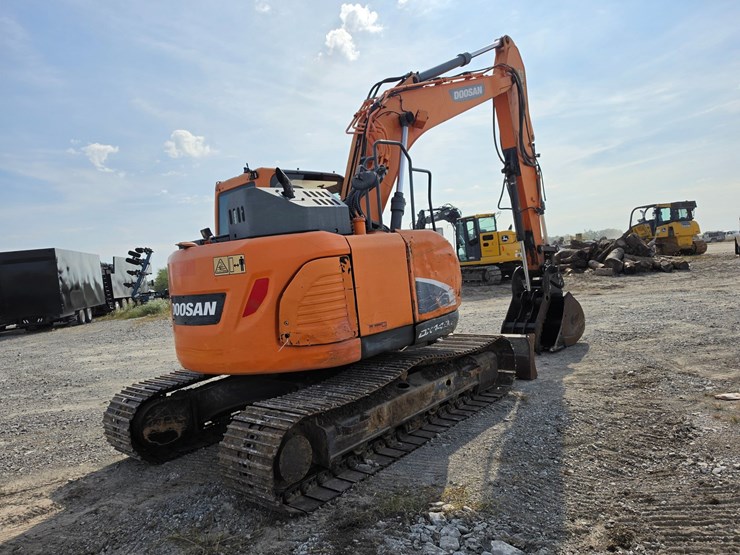 doosan-dx140-lcr-image-15