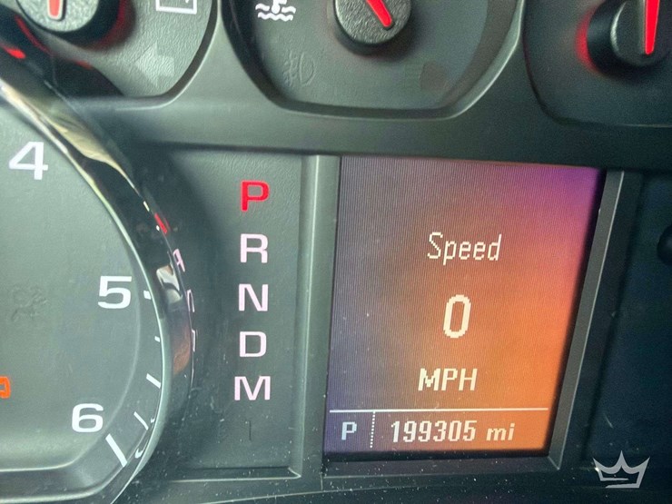 2015-chevrolet-silverado-1500-image-6