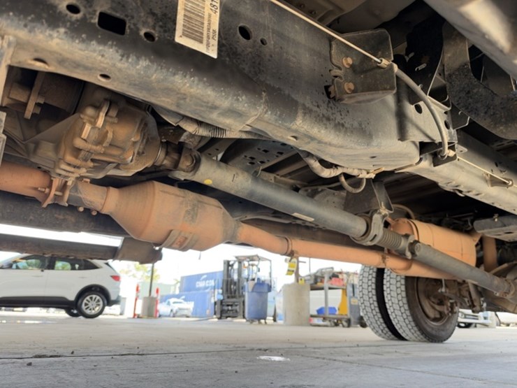 2019-ford-f450-image-36
