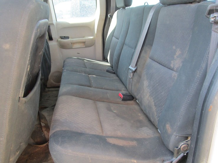 2013-gmc-2500hd-image-21