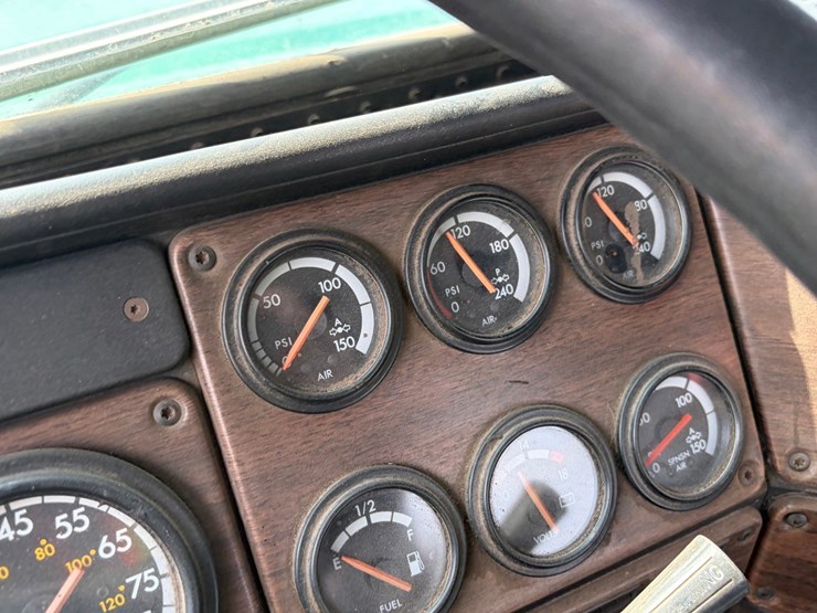 1996-cummins-m11-image-84