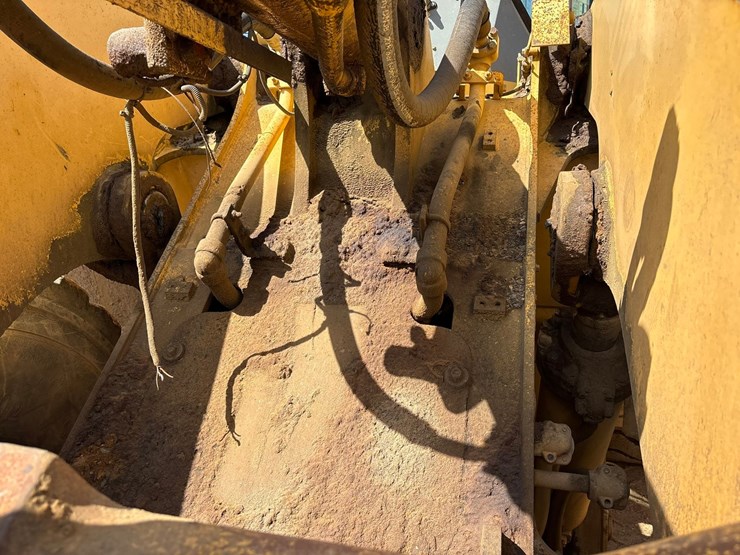 komatsu-wa500-1le-image-40