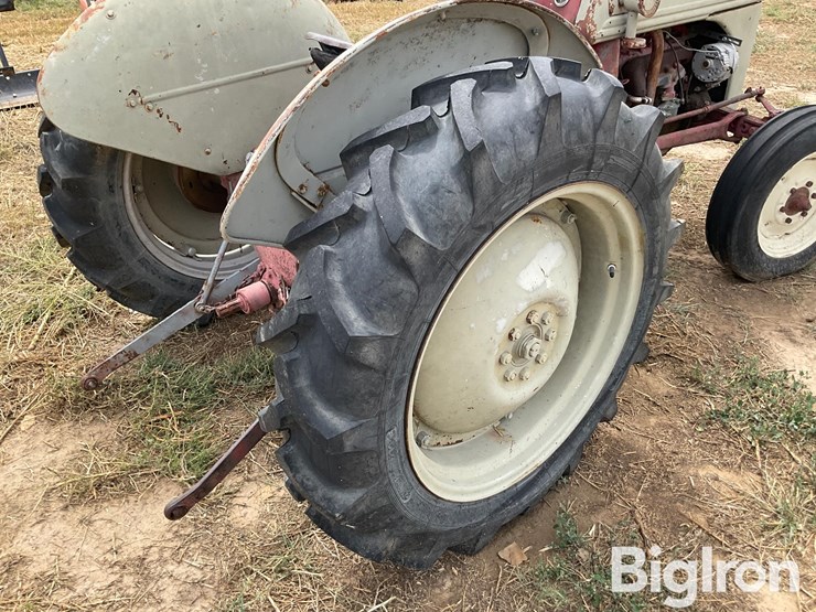 ford-8n-image-20