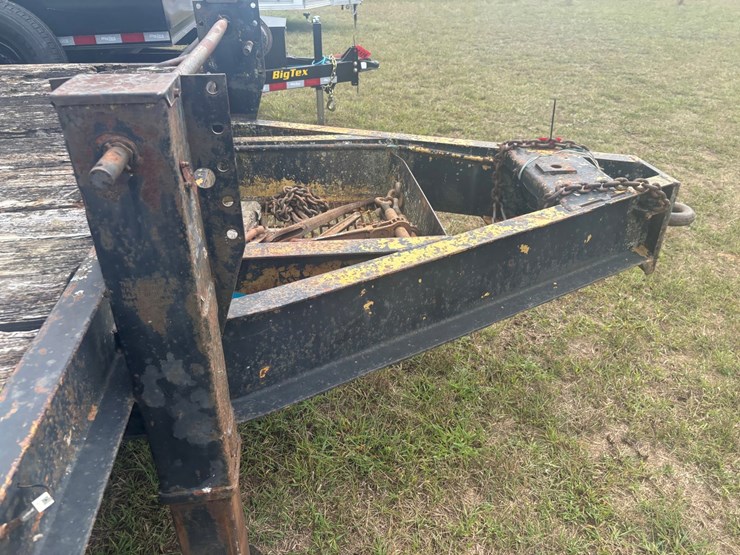 #2340-•-24'-tandem-axle-flatbed-trailer-image-12