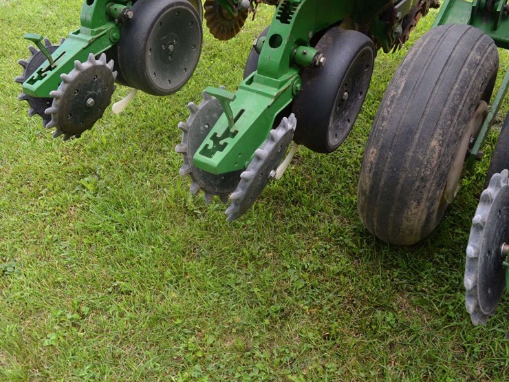 john-deere-1760nt-image-10