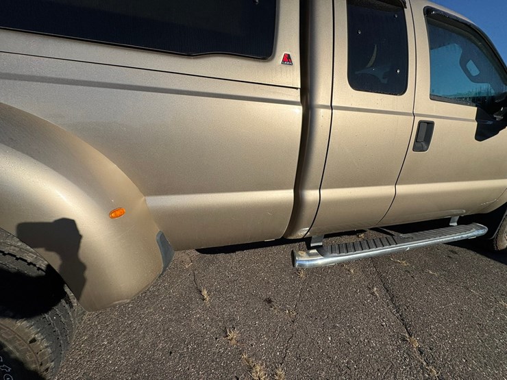 2012-ford-f350-image-26