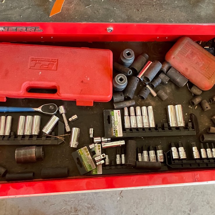 #5514 • Drawer of Shop Tools