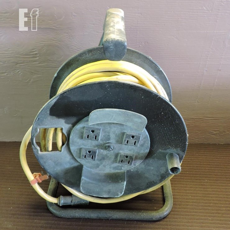 CORD REEL W/110 VOLT ELECTRIC CORD