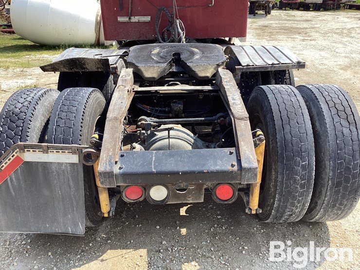2003-kenworth-t800-image-19