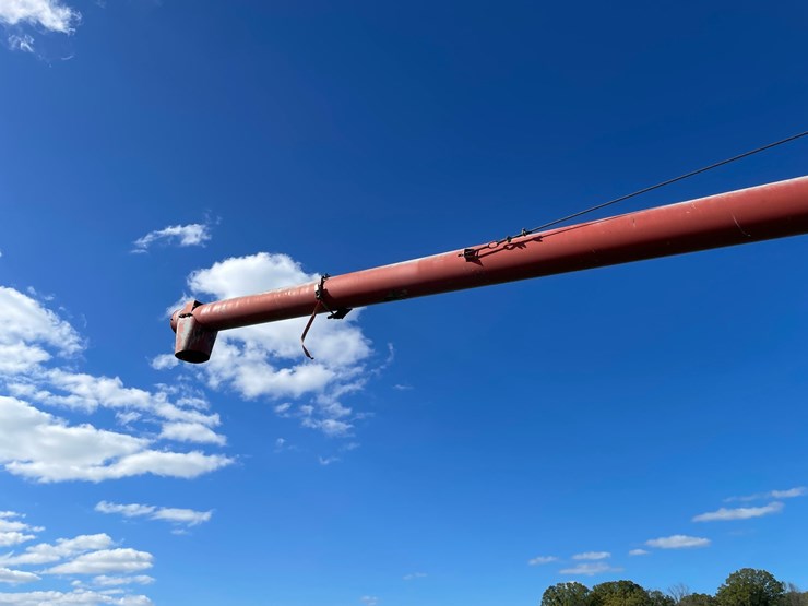 buhler-farm-king-1060-image-3