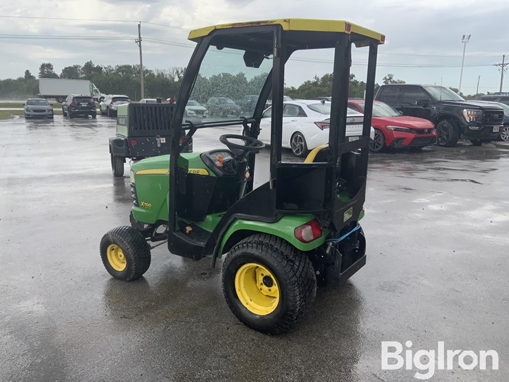 2009-john-deere-x700-image-7