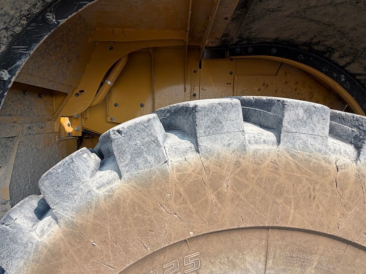 2018-caterpillar-980m-image-114