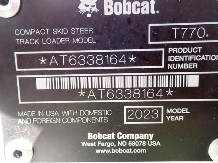 2023-bobcat-t770-image-29