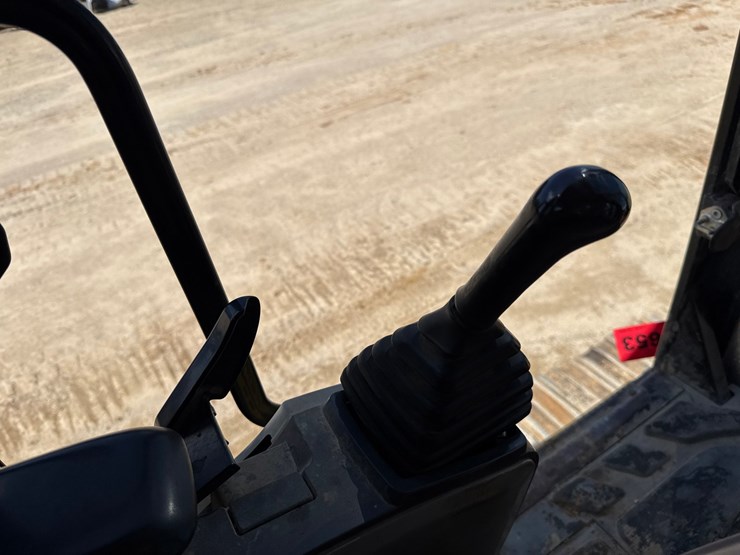 2012-caterpillar-c13-image-76