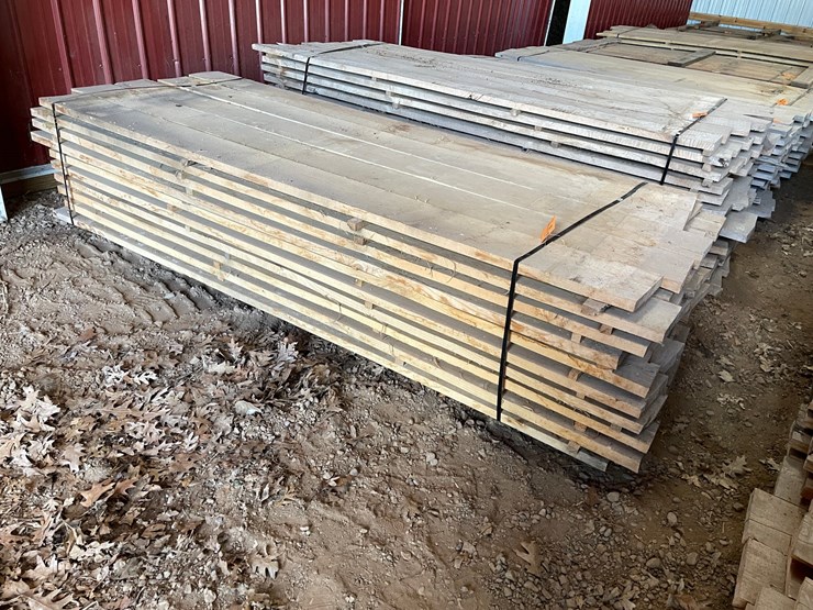 #1657-•-bundle-of-white-oak-boards-image-1