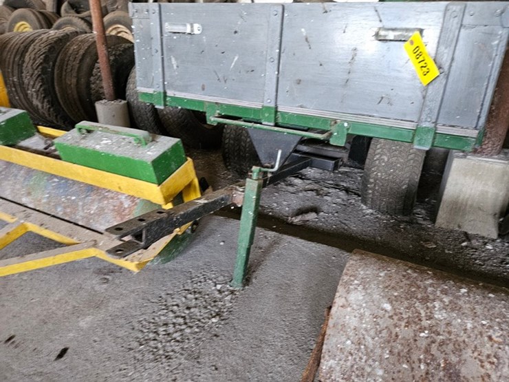 #8723-•-homemade-dump-wagon-image-4