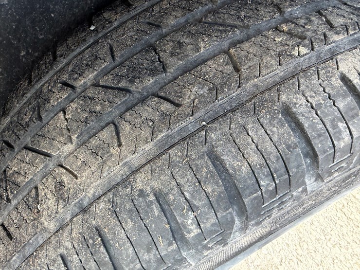 2012-dodge-1500-image-52