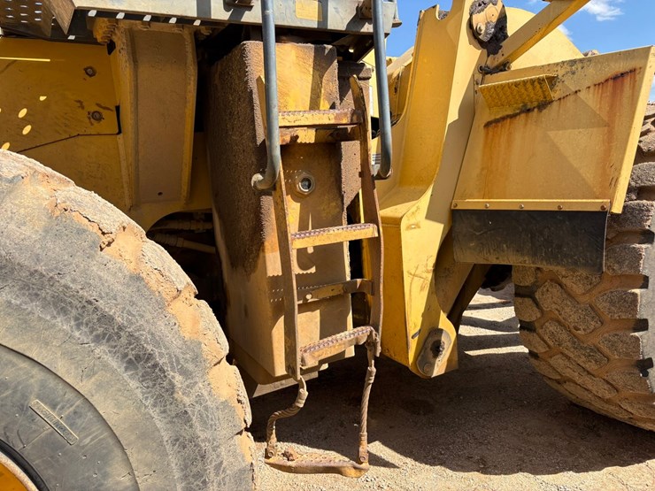 komatsu-wa500-1le-image-25