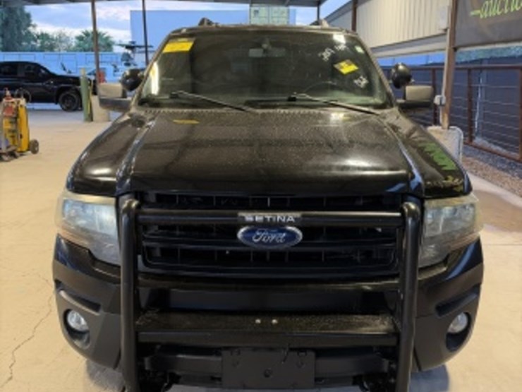2017-ford-expedition-image-3