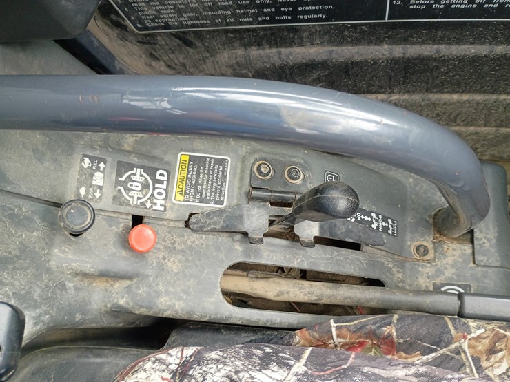 2013-kubota-rtv1100-image-36