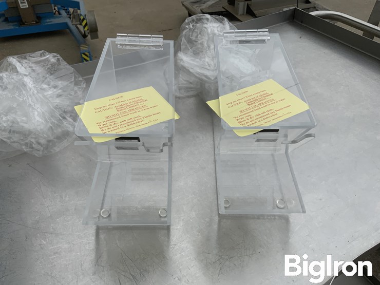 2024-cal-mil-927-n-multi-use-acrylic-sanitary-dispensers-image-2