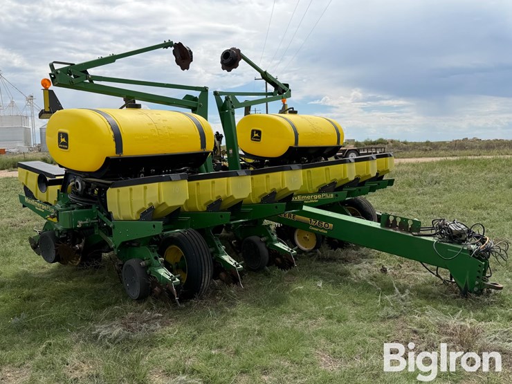 john-deere-1760-image-3