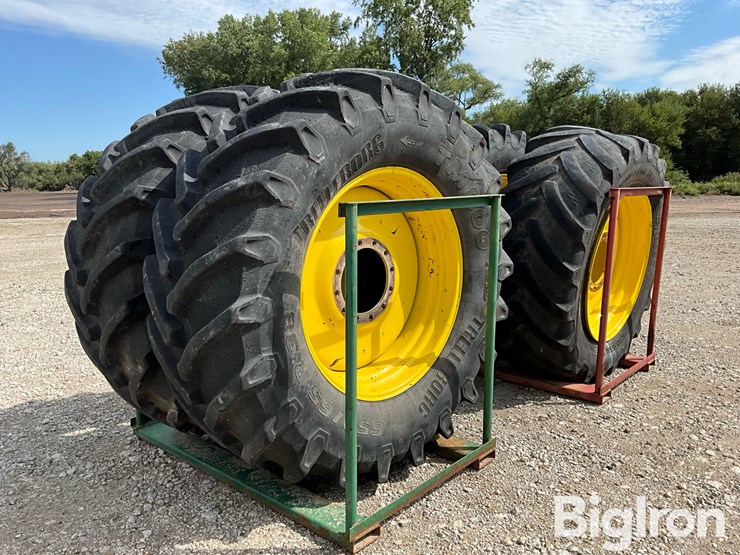 john-deere-r4044-image-3