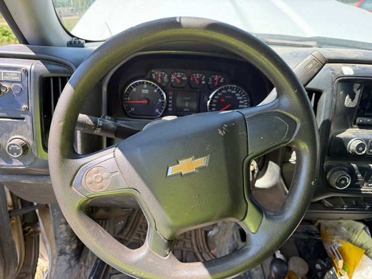 2014-chevrolet-1500-image-39