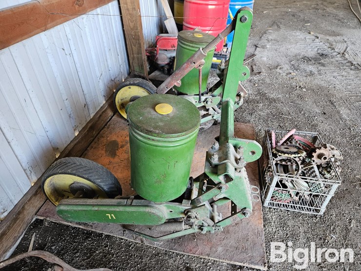 john-deere-71-image-4