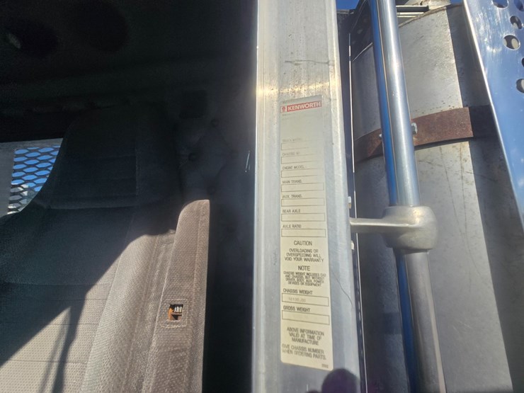 1998-kenworth-t800-image-44