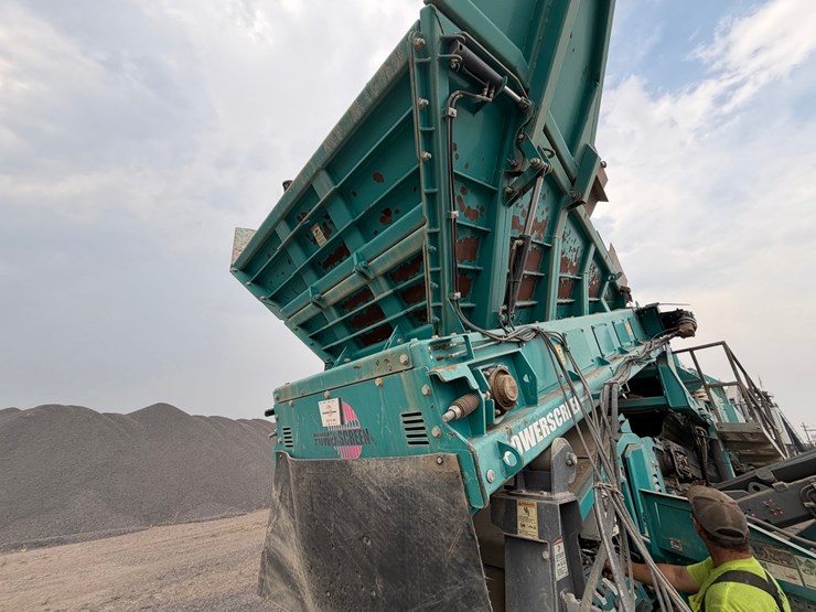 2015-powerscreen-warrior-2100-image-34