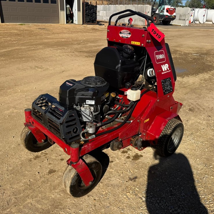#1919 • Toro 39519 Stand-On Aerator