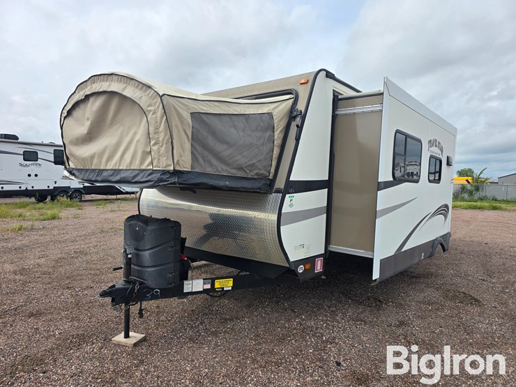 2015-starcraft-travel-star-expandable-227cks-t/a-travel-trailer-image-9