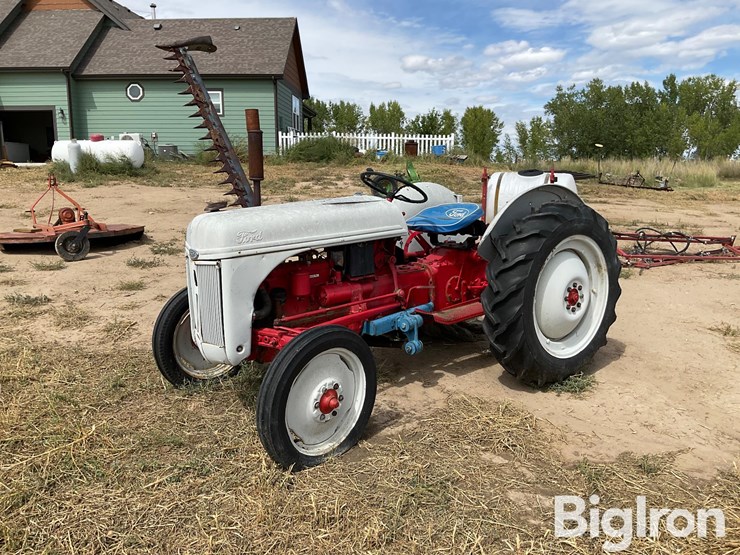 ford-8n-image-1