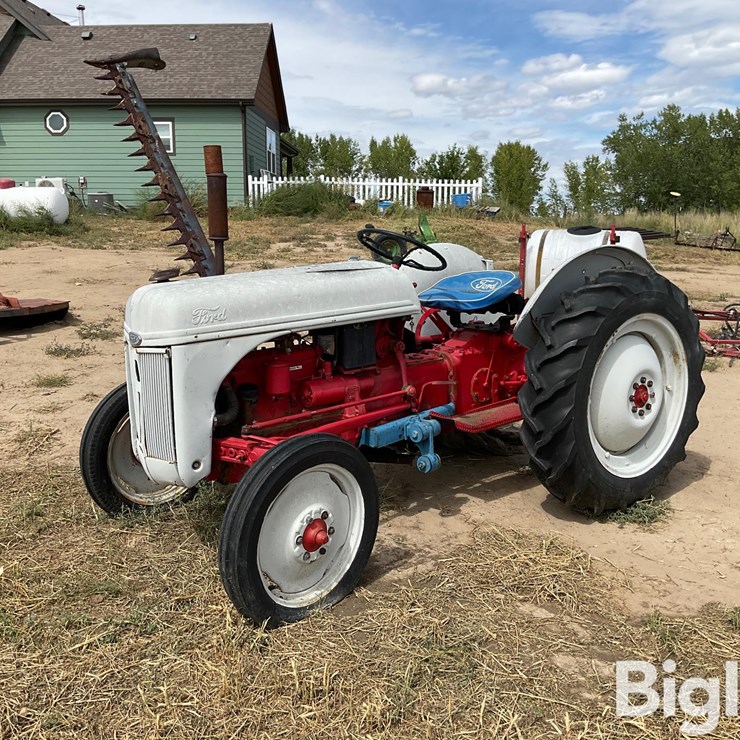 FORD 8N