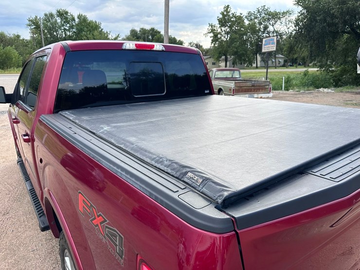2019-ford-f150-lariat-image-34