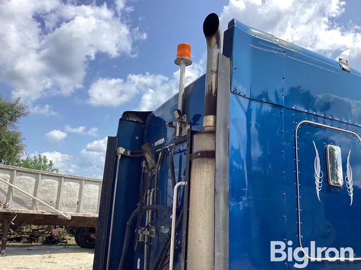1999-kenworth-t800-image-18