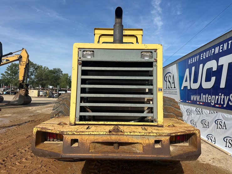 komatsu-wa500-1le-image-4