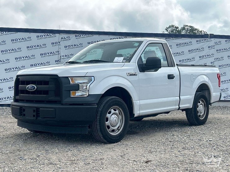 2017-ford-f150-image-1