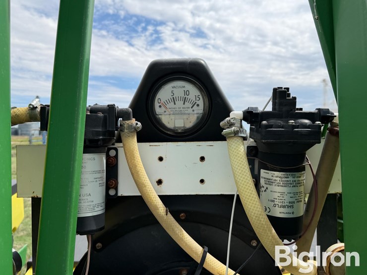 john-deere-1760-image-9